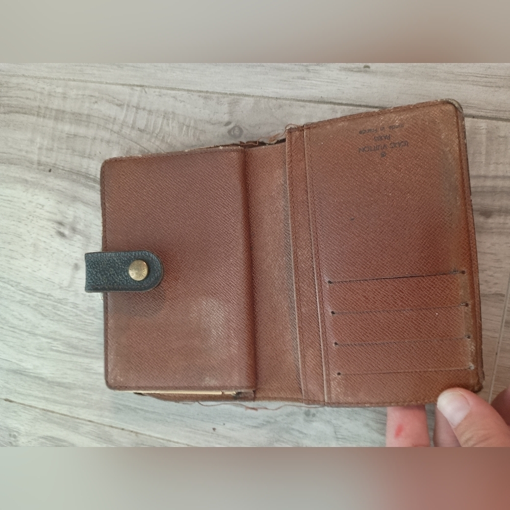 Louis Vuitton French Kiss Damier Ebene Wallet Brown Coated Canvas - Picture 9 of 15